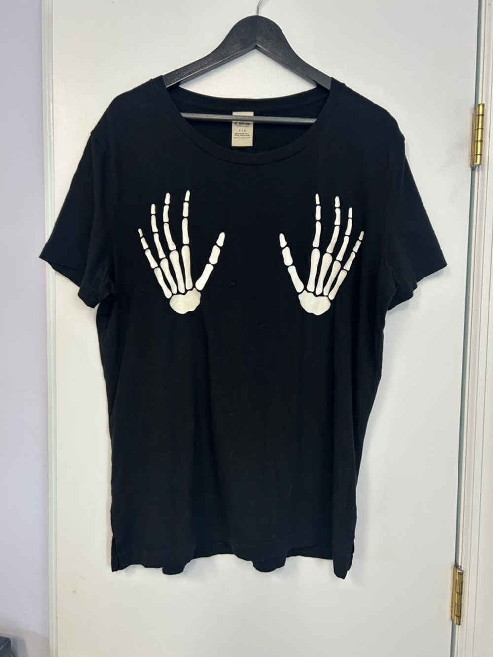 PINK Victoria's Secret 2000’s Skeleton Hands Halloween Tee